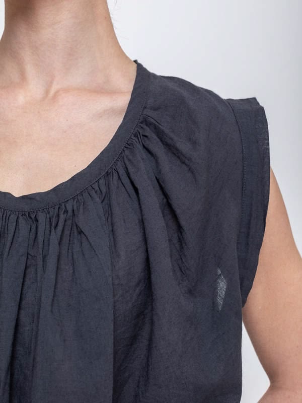 Blouse front gathers