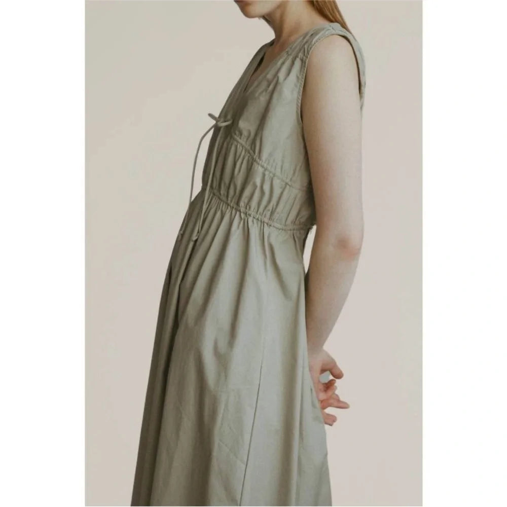 Elastic chest dress